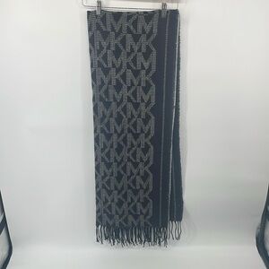 MICHAEL Michael Kors Signature Logo Scarf A19